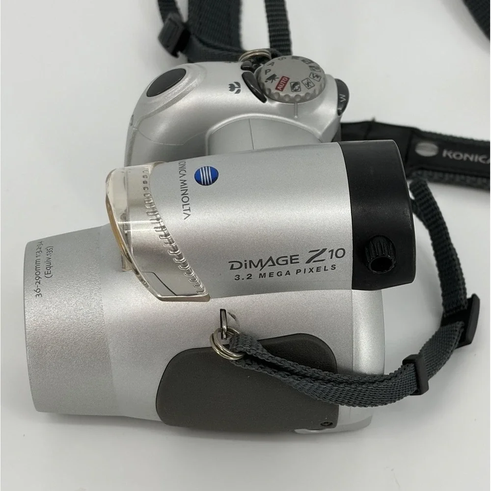 Konica Minolta DiMAGE Z10 3.2MP Digital Camera 8x Zoom Tested Working